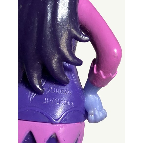 Disney Junior Vampirina Mom Oxana Boris Figurine - Picture 8 of 11